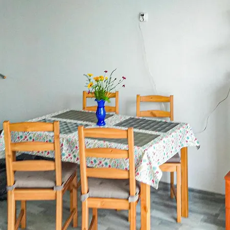 펜션 Lovely In With Kitchen