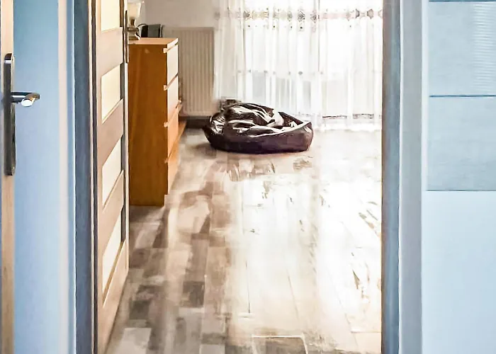 Lovely In With Kitchen בית נופש Sianow