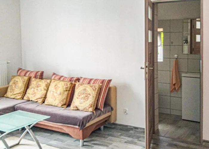 Lovely In With Kitchen *