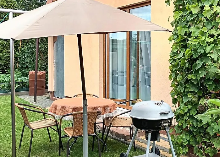 Lovely In With Kitchen בית נופש Sianow